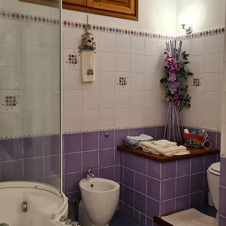 住宿加早餐酒店 Al N.9 Pontedassio