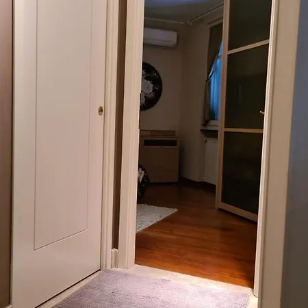 住宿加早餐酒店 Al N.9